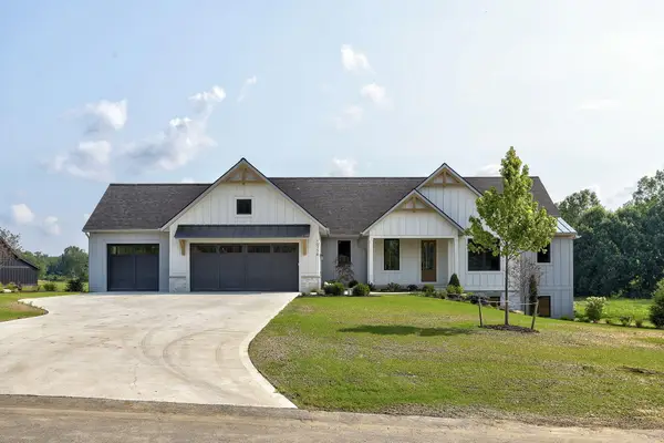 10756 Windward Avenue Sw, Byron Center, MI 49315