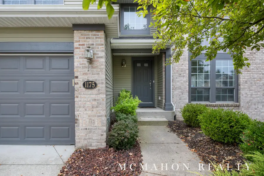 1175 Dogwood Meadows Drive Se, Ada, MI 49301 - #2
