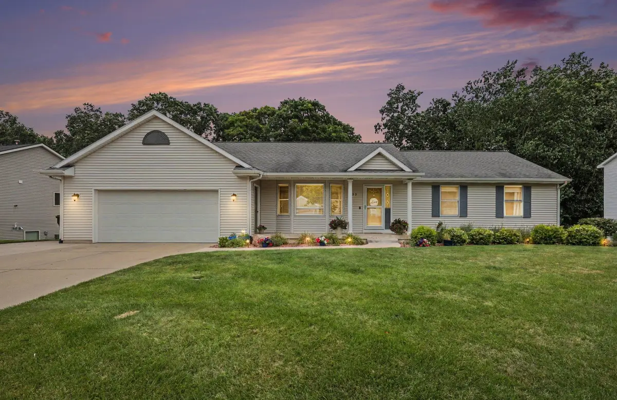 330 Glenwoods Court Ne, Rockford, MI 49341 - #1