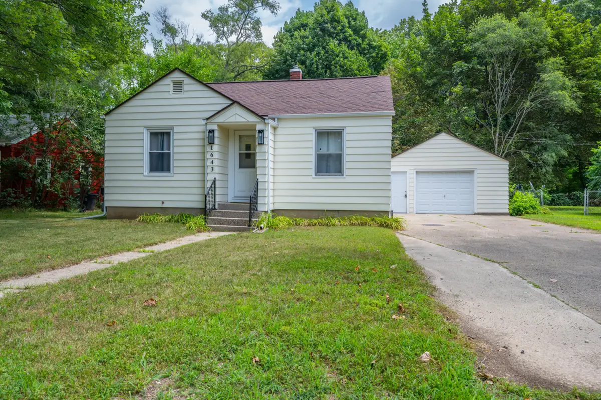 1643 Lyola Court, Benton Harbor, MI 49022 - #1