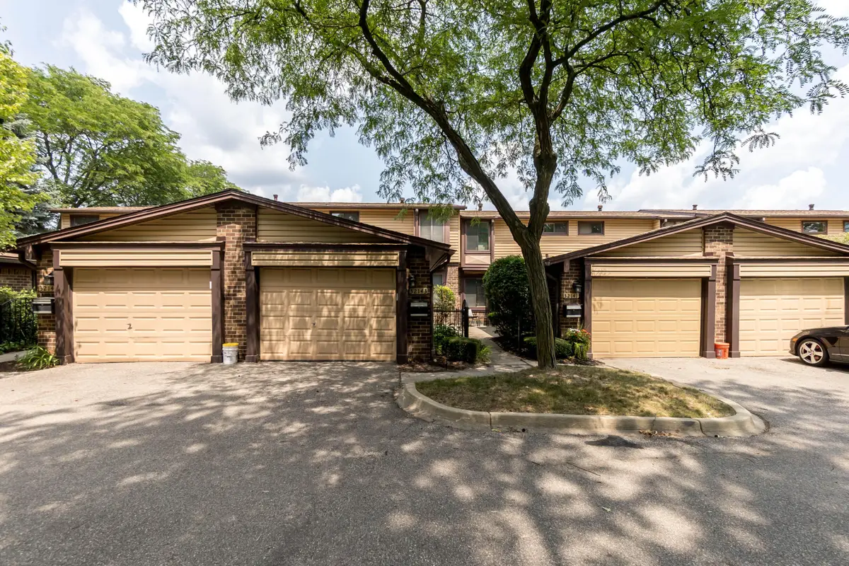 32143 W 12 Mile Road, Farmington Hills, MI 48334 - #1