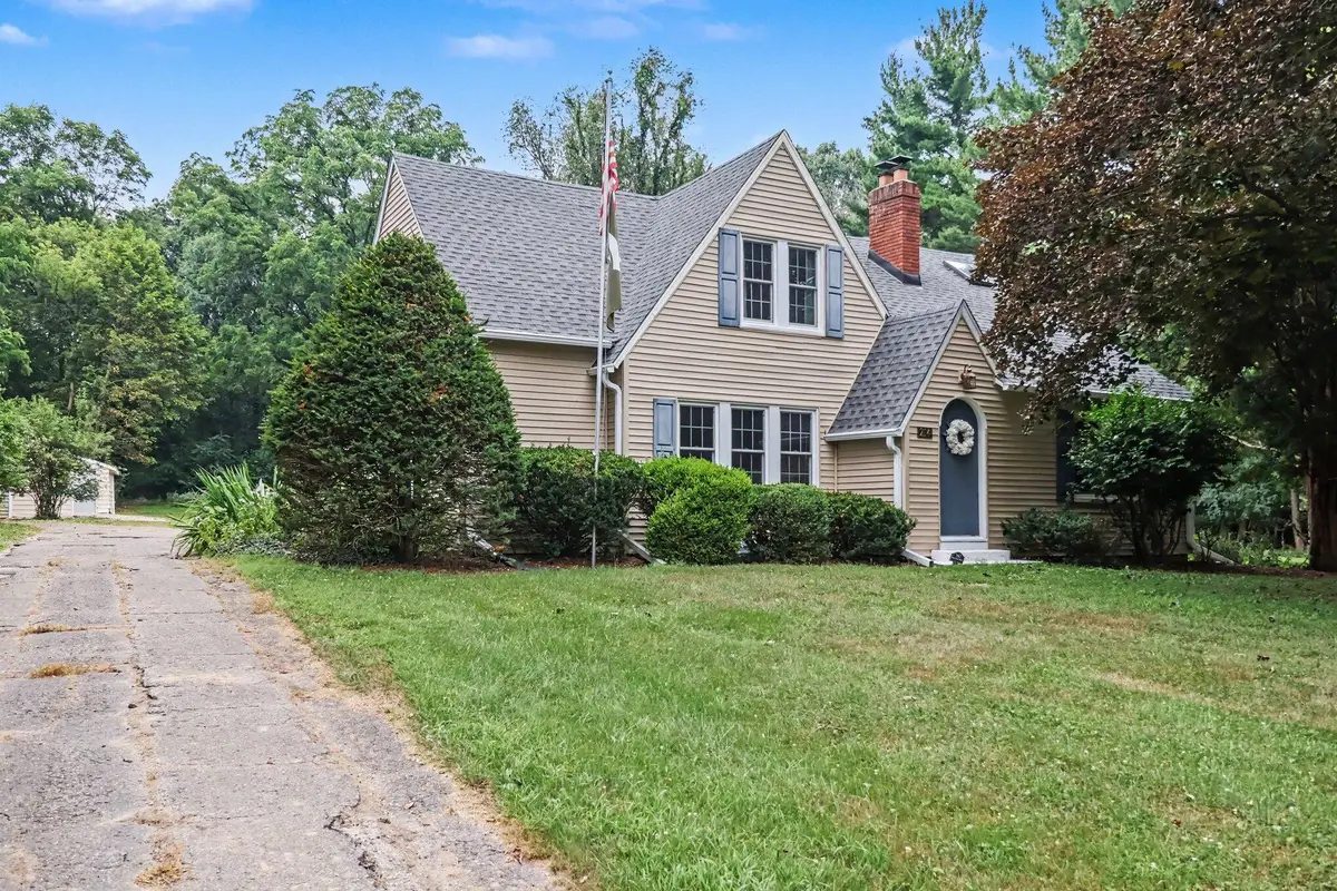 214 W Hamilton Lane, Battle Creek, MI 49015 - #1