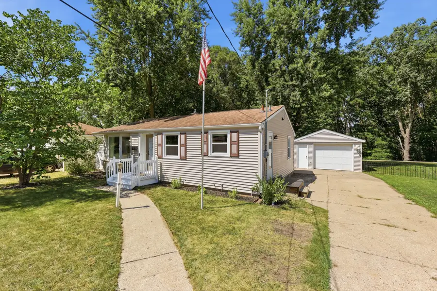 4149 Heron Avenue Sw, Wyoming, MI 49509 - #2
