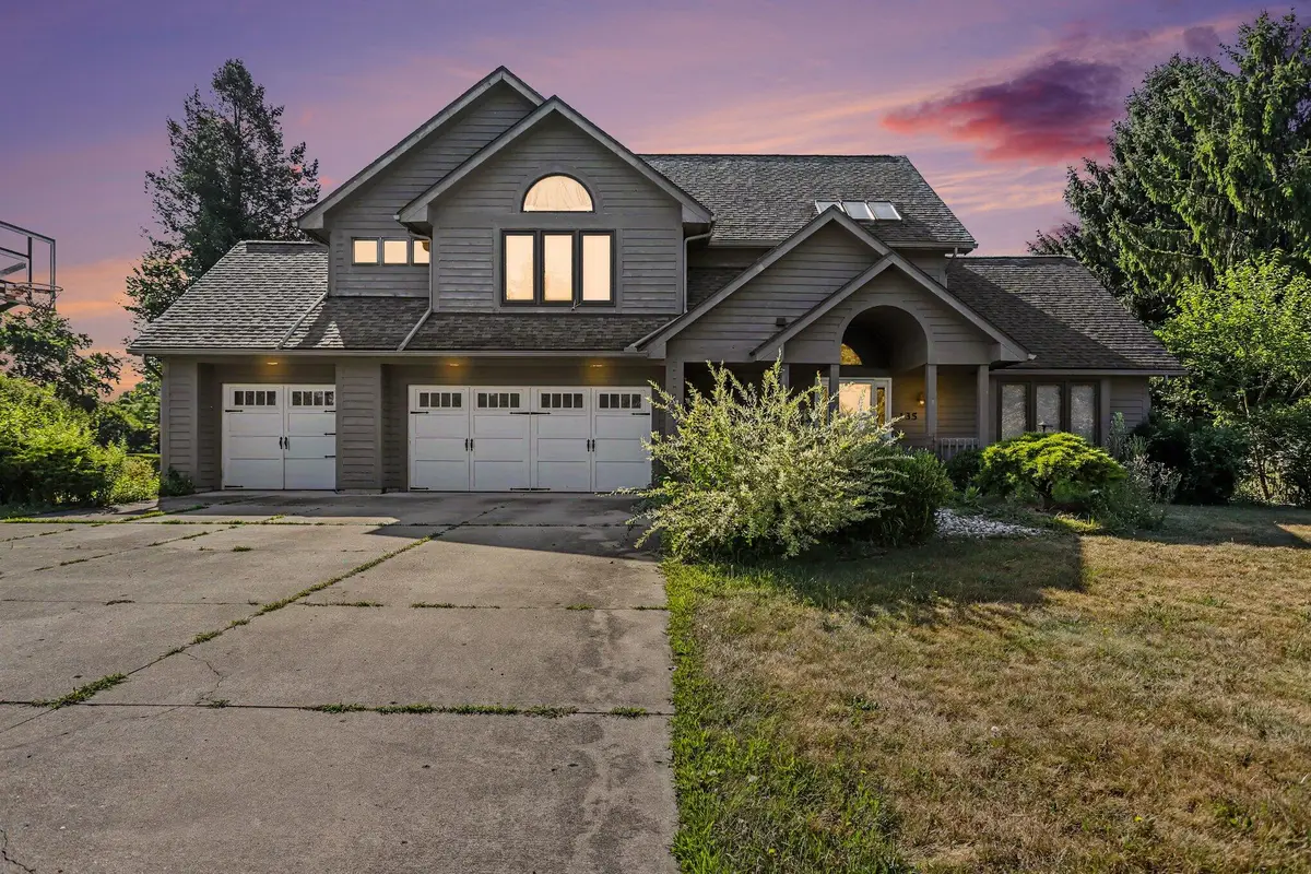 135 Tiffany Lane, Battle Creek, MI 49015 - #1