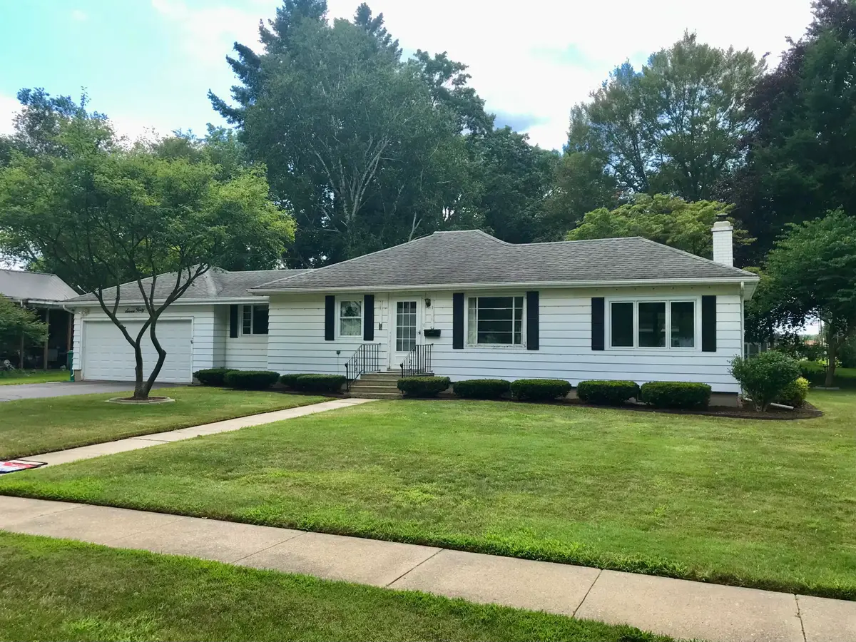740 White Pigeon Street, Constantine, MI 49042 - #1