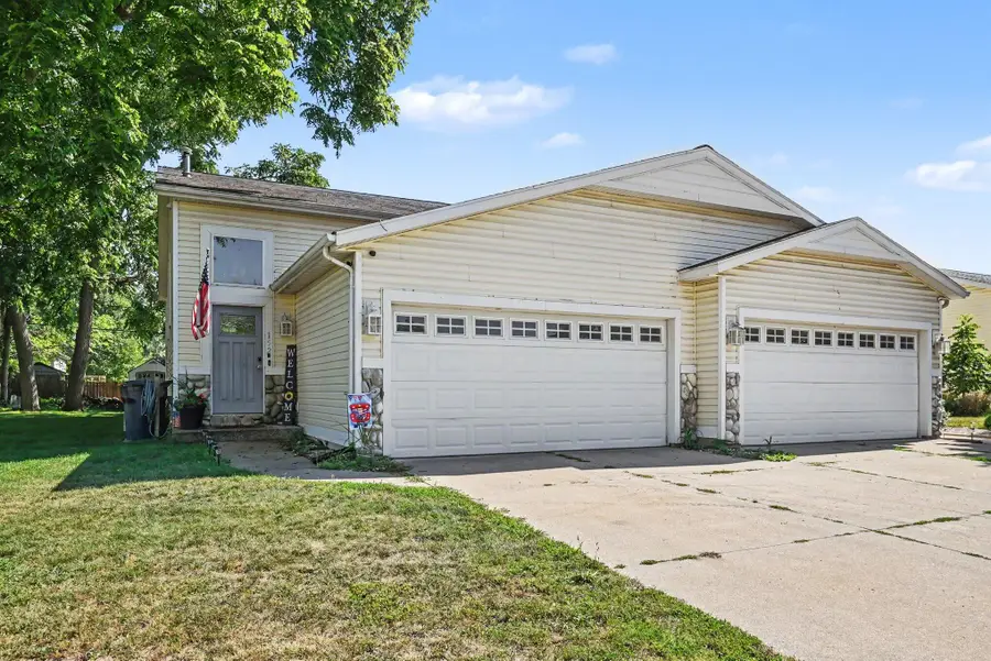 154 W 32nd Street, Holland, MI 49423 - #2