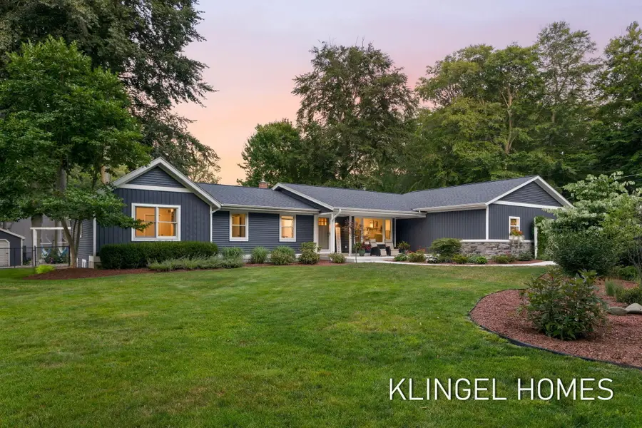 1371 Edgewood Drive, Holland, MI 49424 - #2