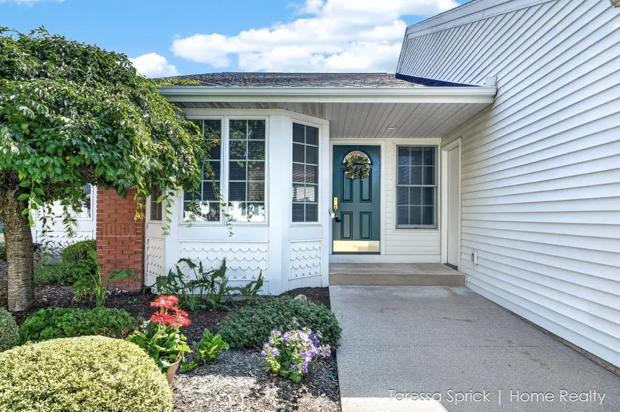 1533 Castlemaine Drive, Zeeland, MI 49464 - #2
