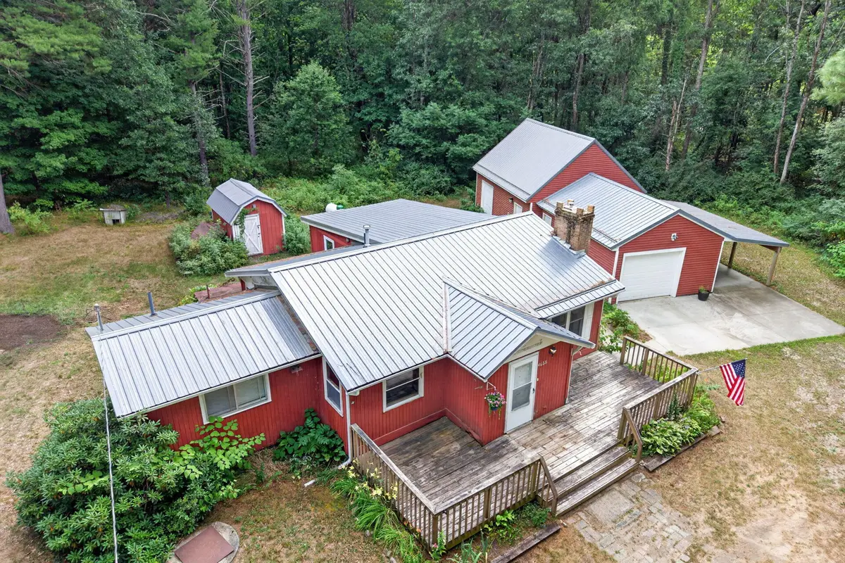 4666 S Locust Avenue, Newaygo, MI 49337 - #1