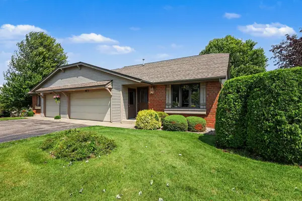 217 Parkside Drive, Zeeland, MI 49464
