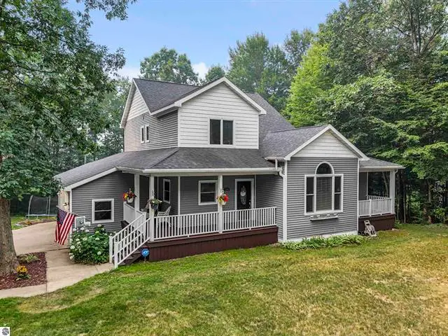 160 Hunters Ridge, Cadillac, MI 49601 - #2