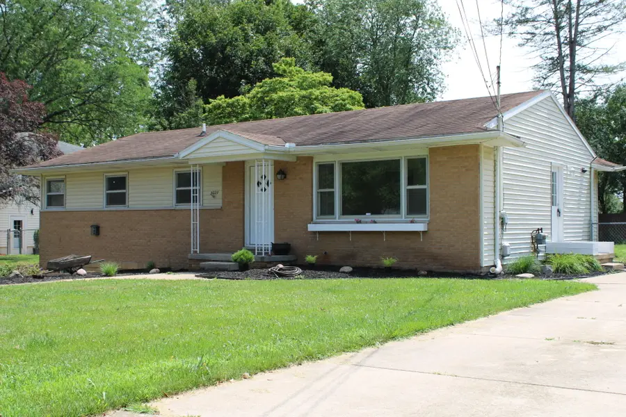 3027 Tulsa Drive N, Jackson, MI 49203 - #2