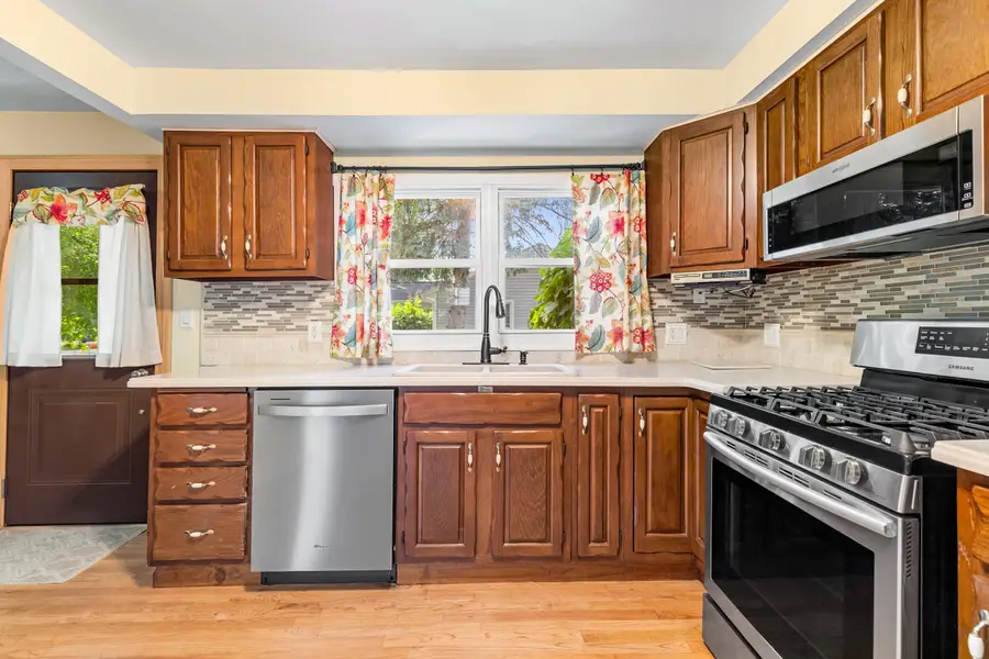21545 Highview Street, Clinton Township, MI 48036 - #2