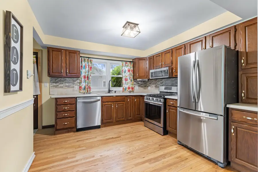 21545 Highview Street, Clinton Township, MI 48036 - #3