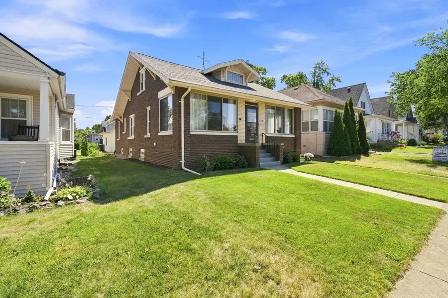 834 Lewis Avenue, Saint Joseph, MI 49085 - #3