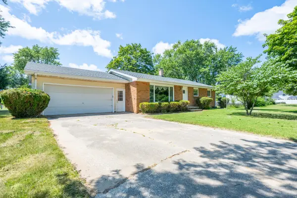 5432 S Roosevelt Road, Stevensville, MI 49127