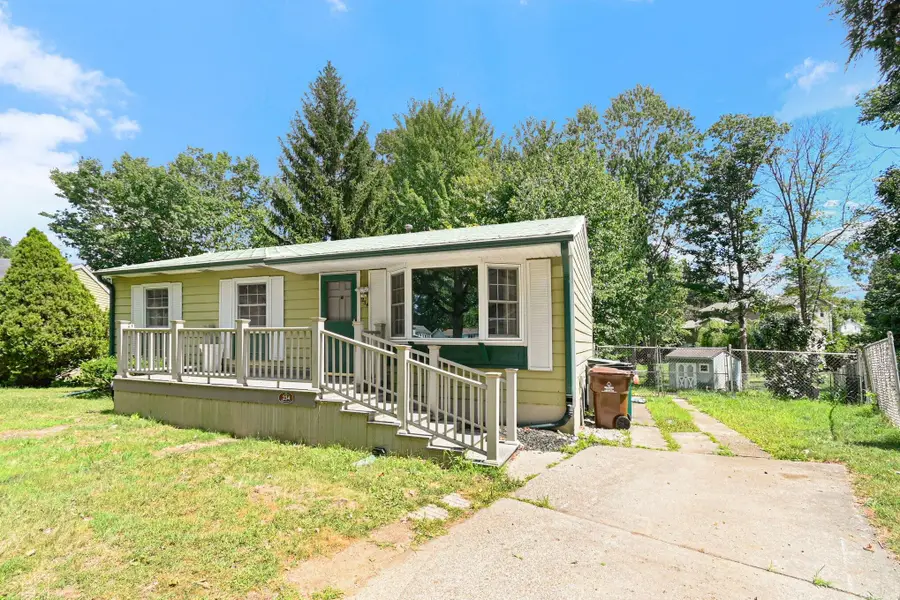 234 Trinity Circle, Lansing, MI 48911 - #3