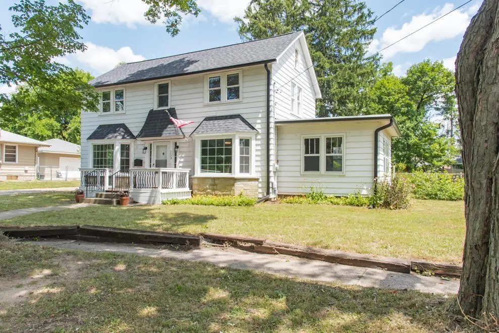 1112 Washburn Avenue, Kalamazoo, MI 49048 - #1