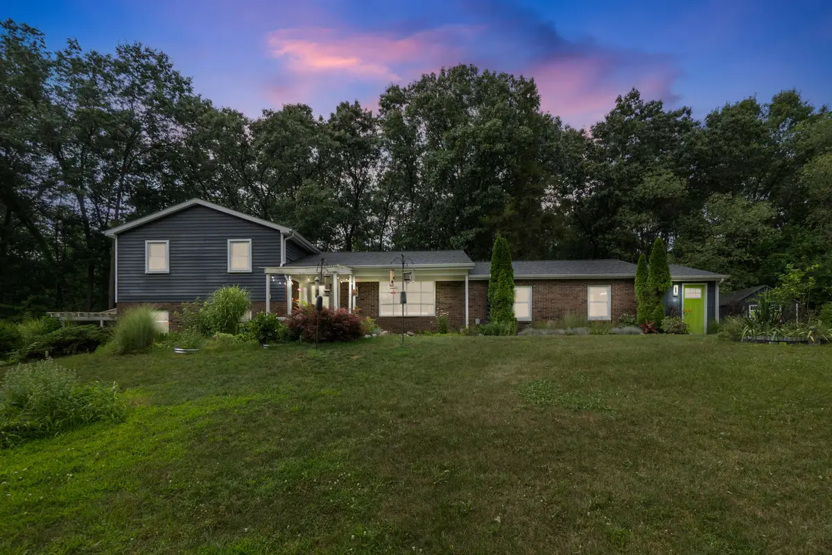 3950 Queen Oaks Drive, Chelsea, MI 48118 - #1