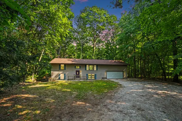 16137 Comstock Street, Grand Haven, MI 49417