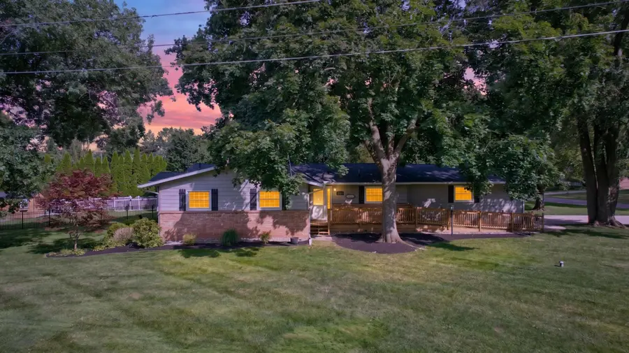 3129 Happy Valley Road, Jackson, MI 49203 - #3