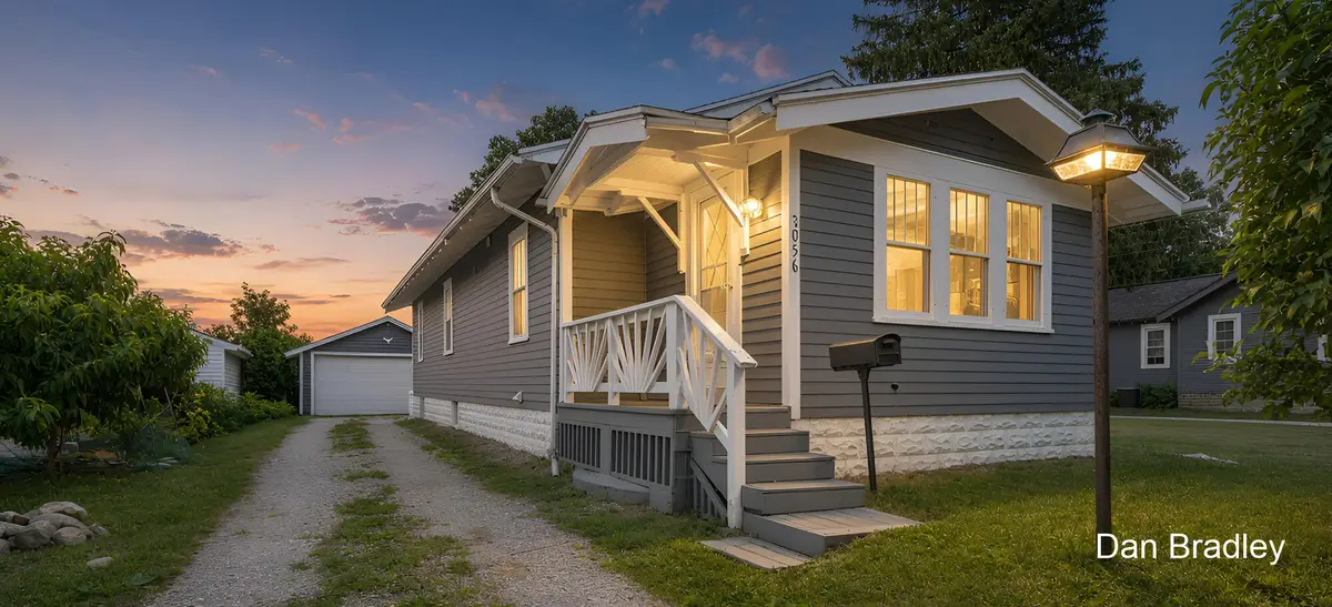 3056 Effie Place Ne, Grand Rapids, MI 49505 - #1