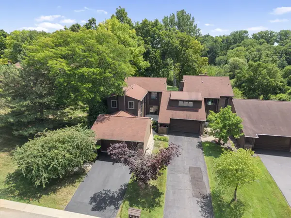 2217 Rhine Road, West Bloomfield, MI 48323