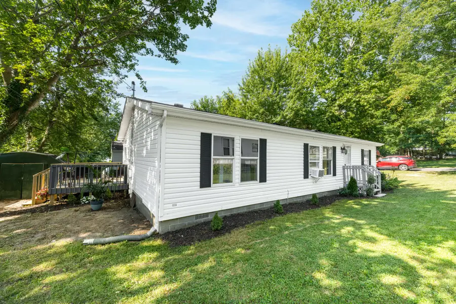 54565 Adams Avenue, Eau Claire, MI 49111 - #3