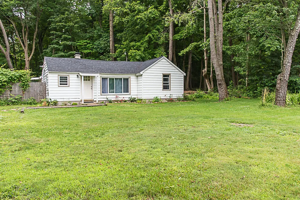 128 E Territorial Road E, Battle Creek, MI 49015 - #1