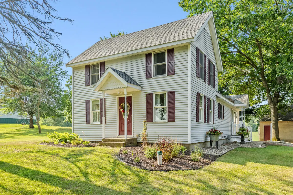 3082 Pine Lake Street, Niles, MI 49120 - #1