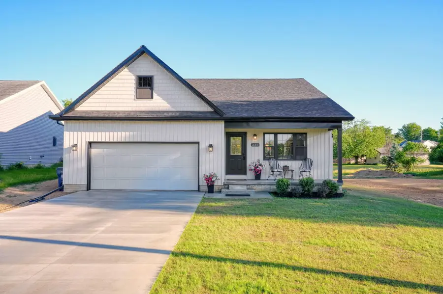 237 Ambler Drive, Brooklyn, MI 49230 - #2