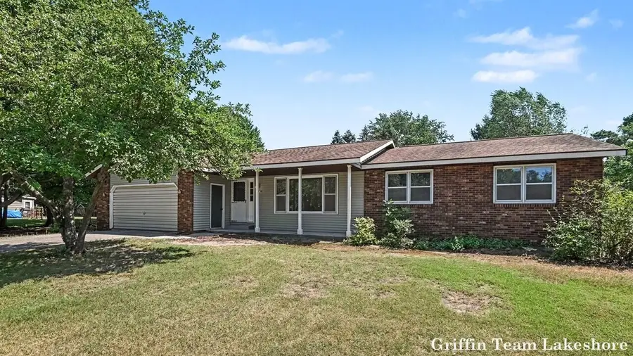 1718 Columbus Street, Holland, MI 49424 - #2