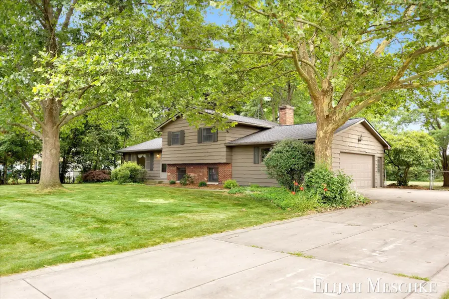 6510 Twilight Avenue, Kalamazoo, MI 49048 - #3