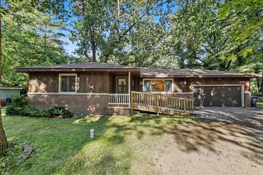 1303 N 2nd Street, Kalamazoo, MI 49009 - #2