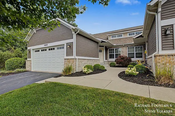 10048 S Crossroads Circle Se, Caledonia, MI 49316