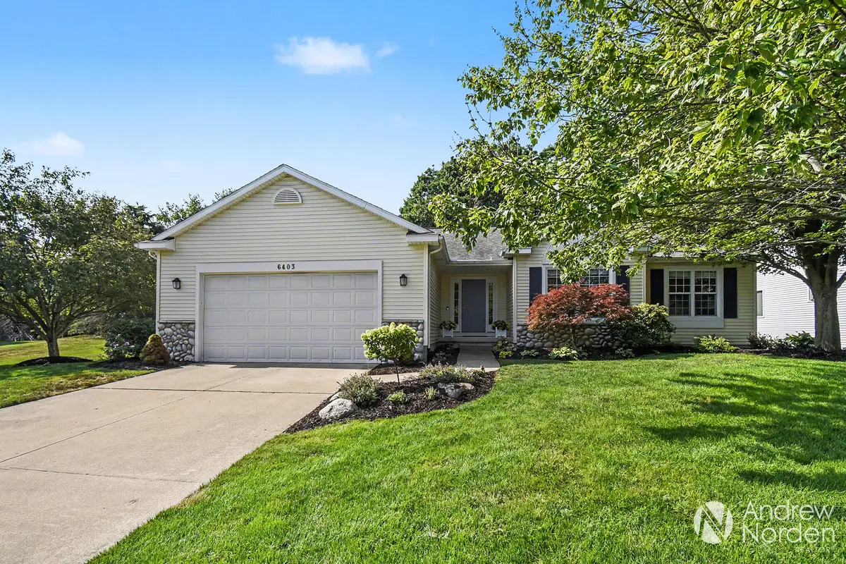 6403 Par 5 Drive Sw, Grandville, MI 49418 - #1