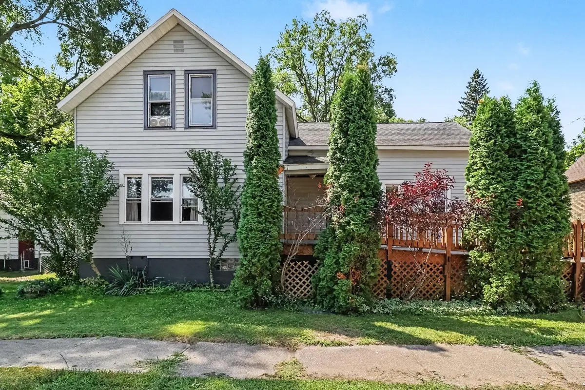 263 10th Street, Manistee, MI 49660 - #1