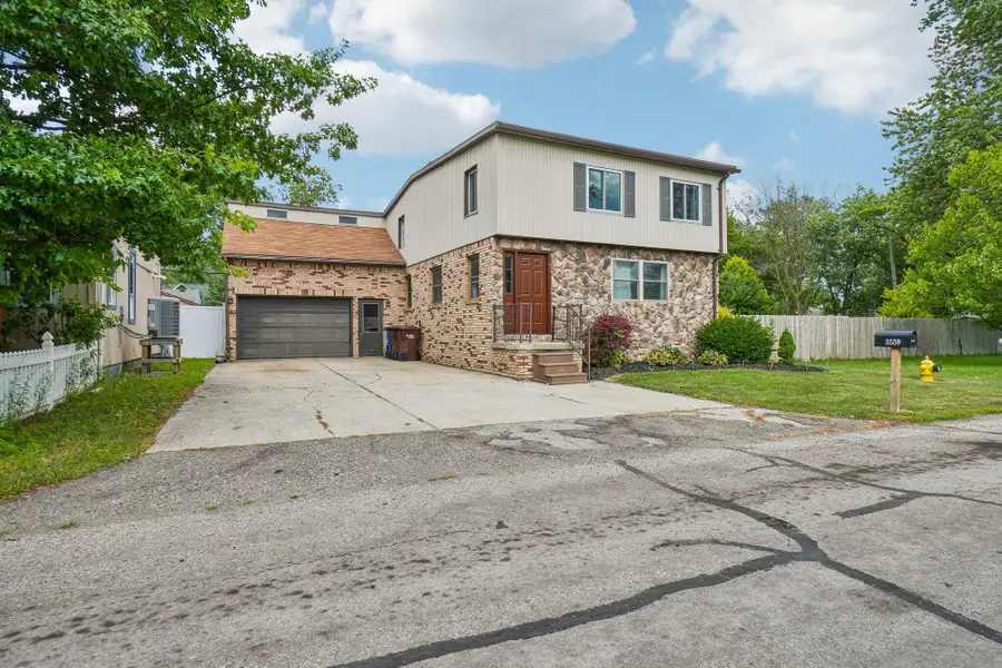 3559 Baycrest Drive, Monroe, MI 48162 - #3