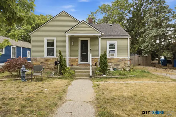 1508 Slayton Avenue, Grand Haven, MI 49417