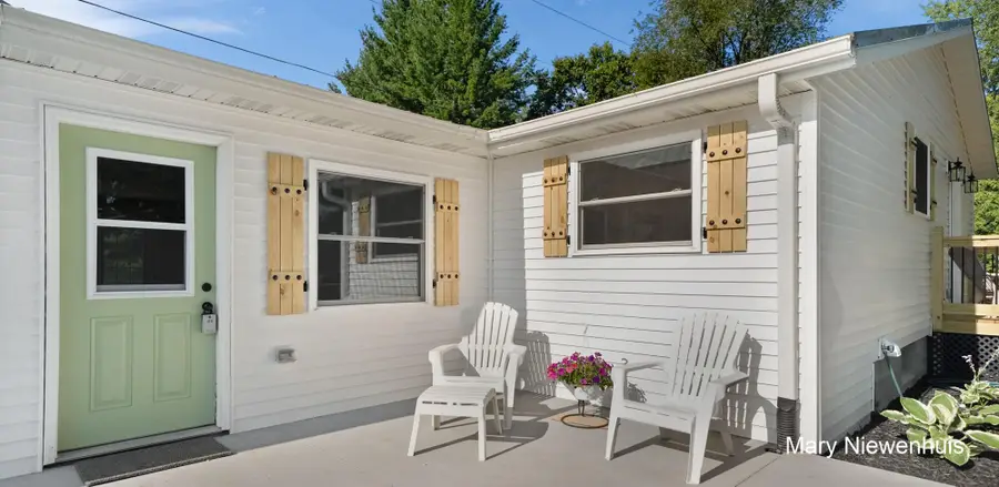 10219 W Sidney Road, Greenville, MI 48838 - #2