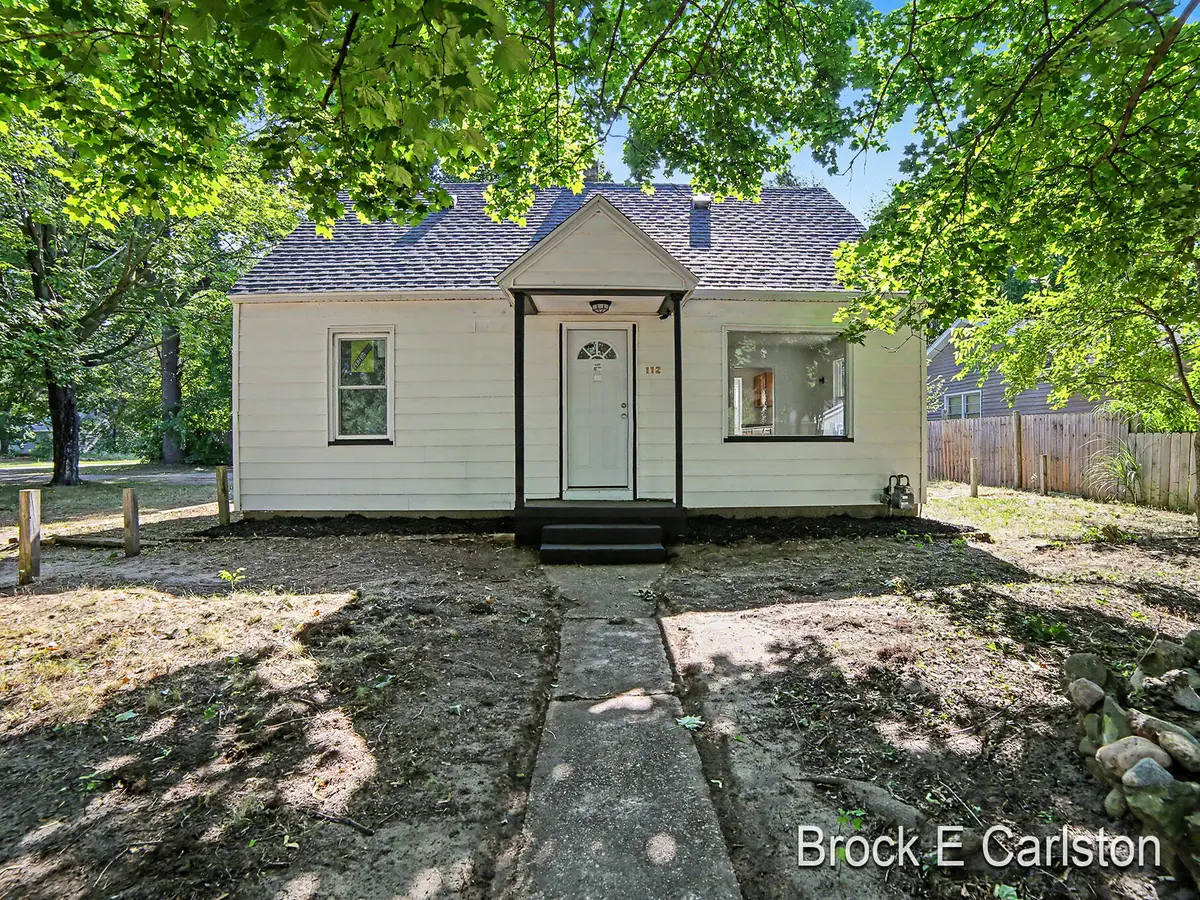 112 S Kenwood Street, Muskegon, MI 49442 - #1