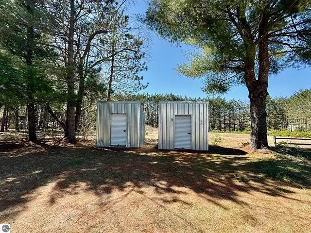 3044 S 29 Road, Cadillac, MI 49601 - #2