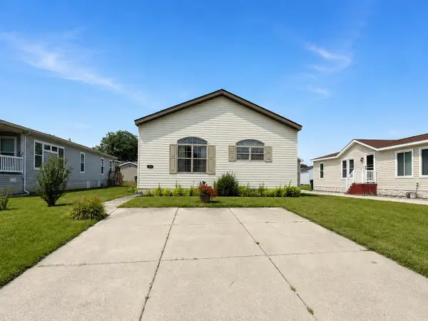 1891 Magnolia Street, Newport, MI 48166