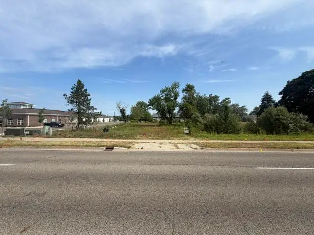 941 E 16th Street, Holland, MI 49423 - #1