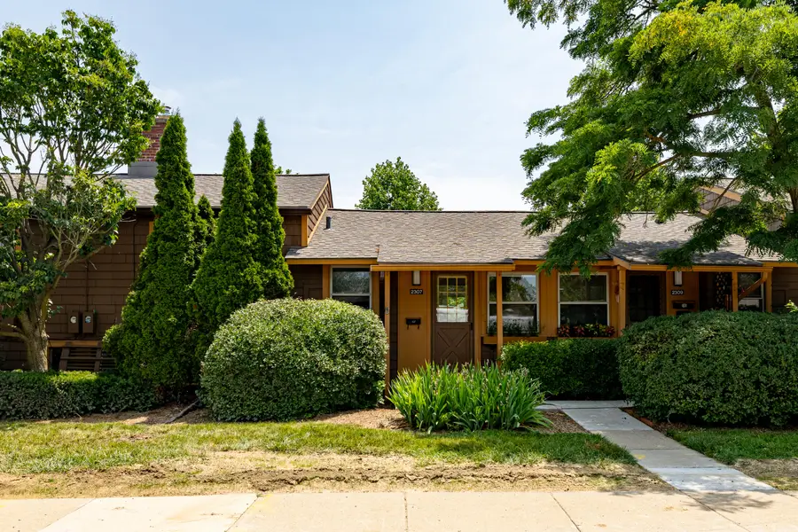 2307 Pittsfield Boulevard, Ann Arbor, MI 48104 - #3