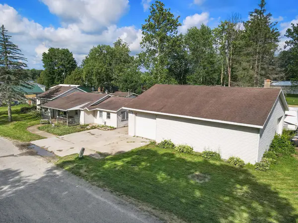 46778 Sycamore Drive, Bangor, MI 49013