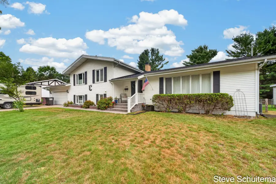 1870 Hendrick Road, Norton Shores, MI 49441 - #2