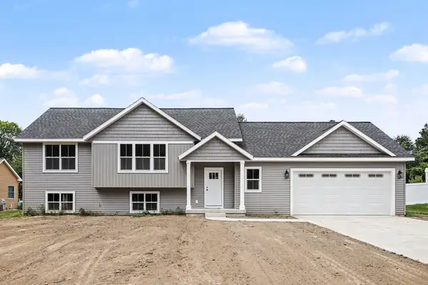 1958 Cygnet Drive, Otsego, MI 49078