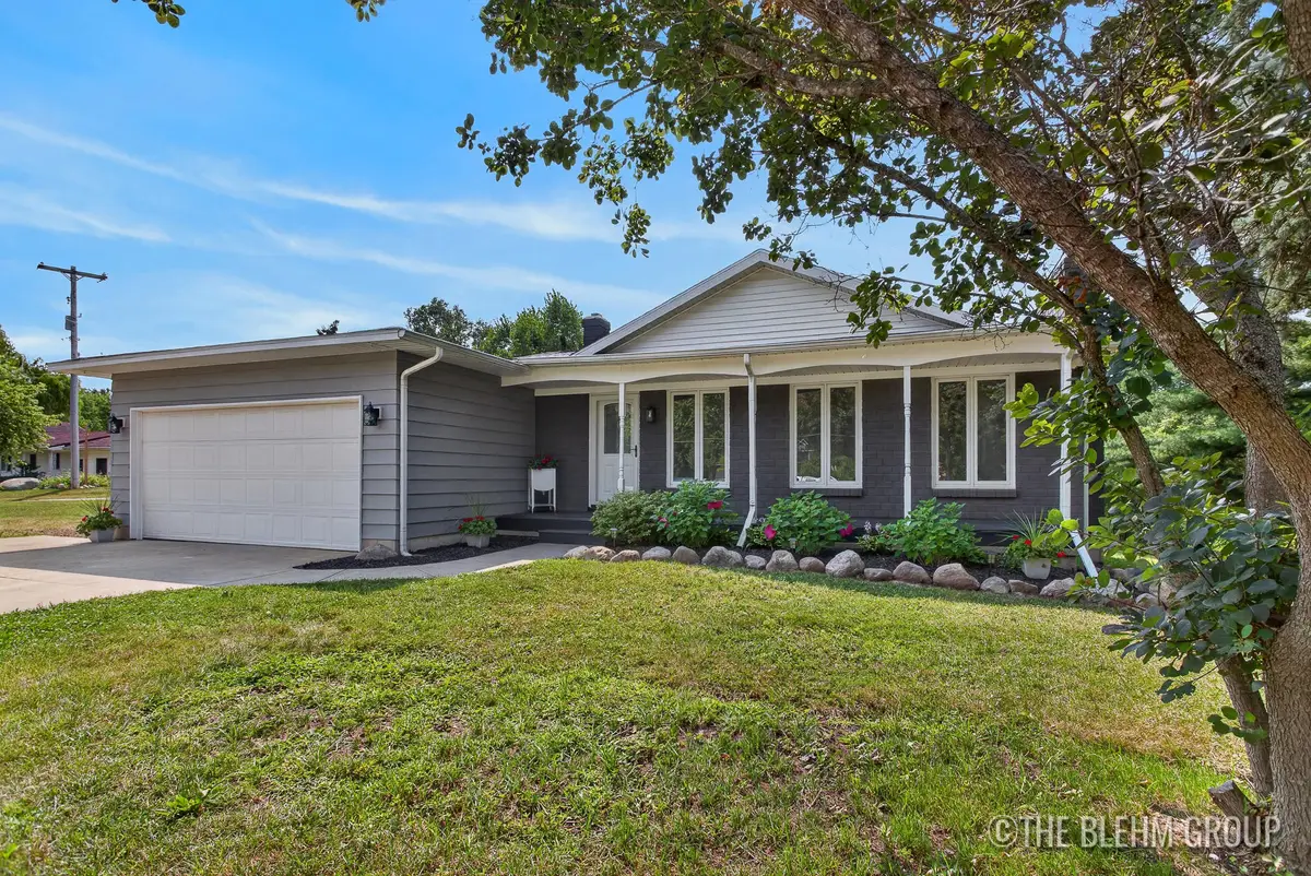 6919 Cherry Valley Avenue Se, Caledonia, MI 49316 - #1