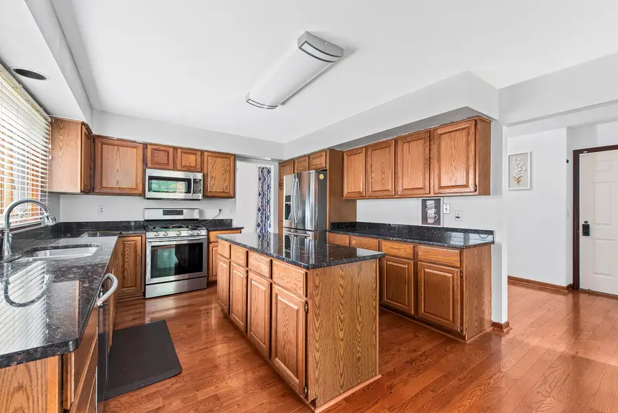 4877 Davis Court, Troy, MI 48085 - #3
